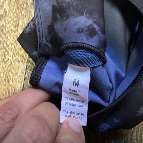 Medium amazon bra - Picture 3 of 3